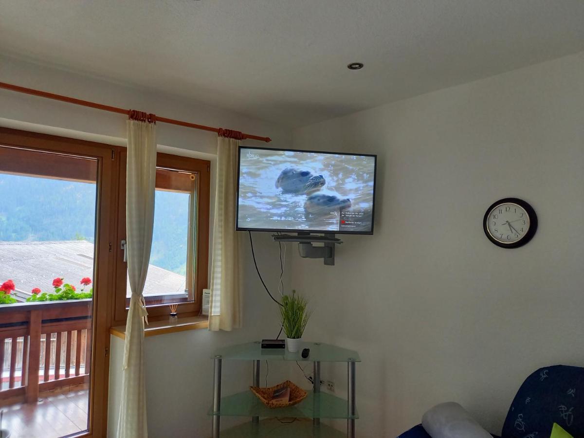 Haus Anna Lena Apartment Langenfeld Bagian luar foto